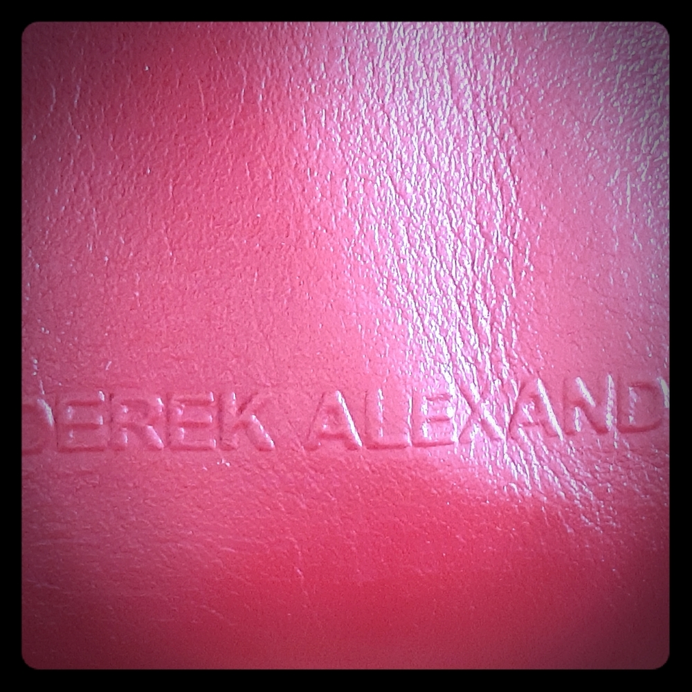 Derek Alexander. Organizer Crossbody.